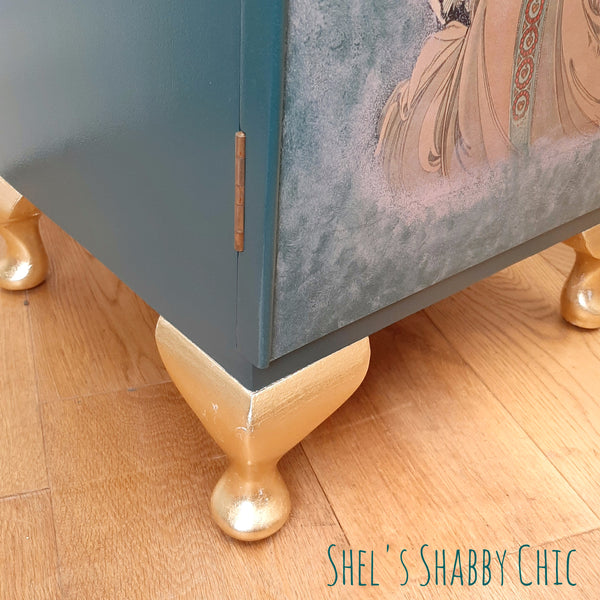 MINI DRINKS CABINET in Art Nouveau design "Lucille"