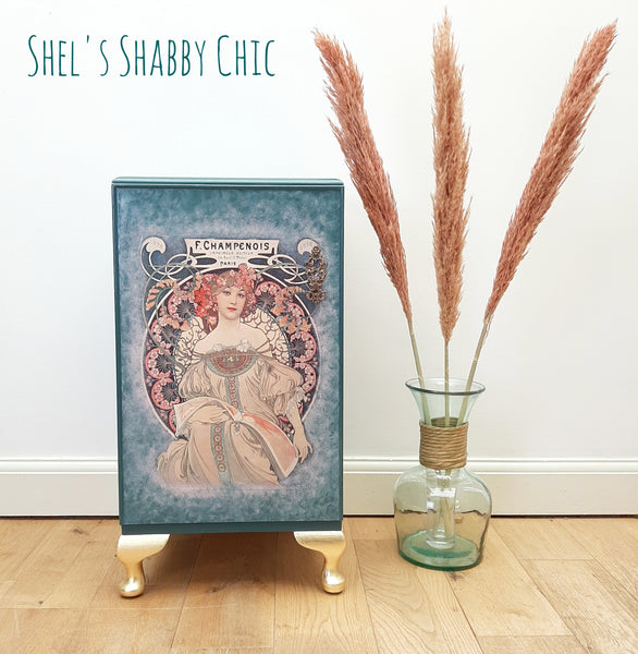 MINI DRINKS CABINET in Art Nouveau design "Lucille"