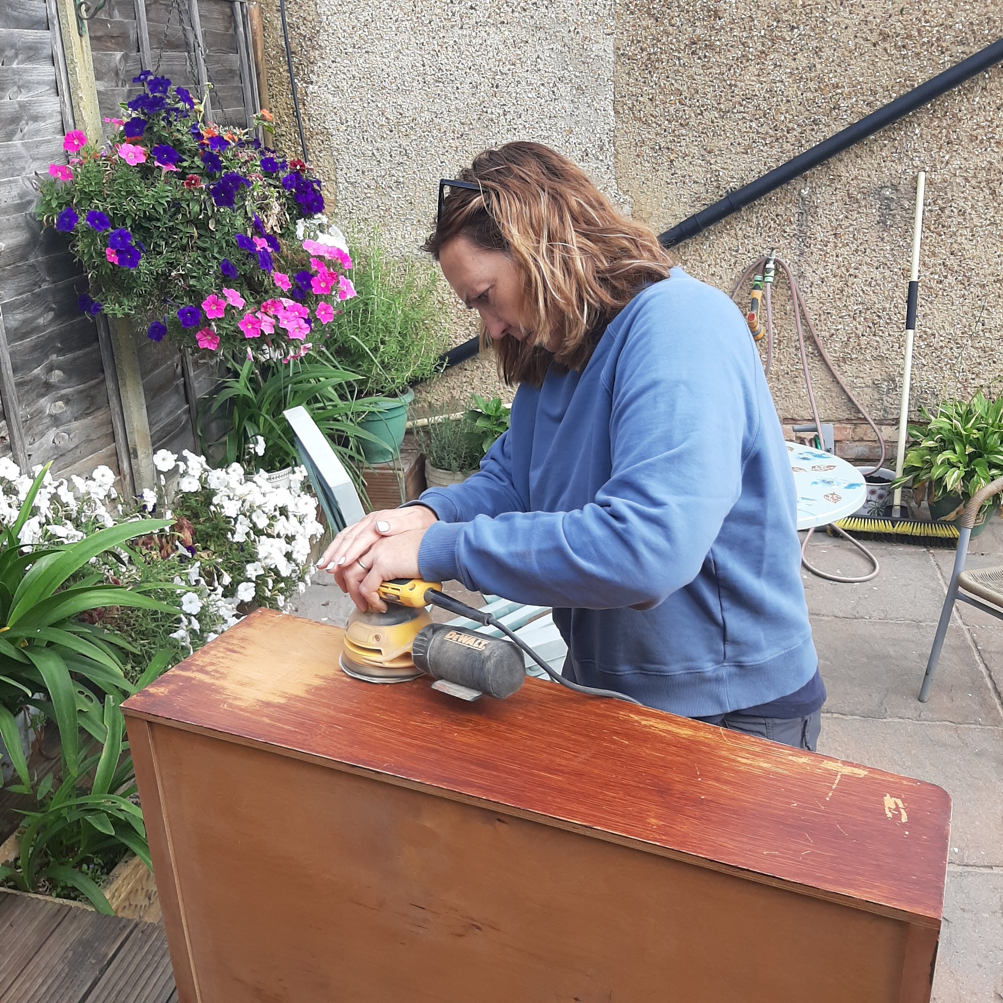 Jeni at a Furniture Painting for Beginners Workshop with Shel's Shabby Chic in Stotfold