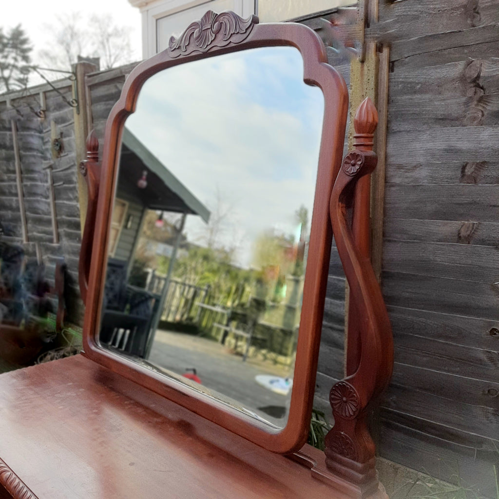 Standing shop dresser mirror